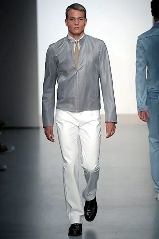Look 25
